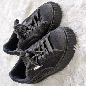 Fenty x Puma Soft Grey Velvet Lace Up One Inch Platform Creepers Size 6.5
